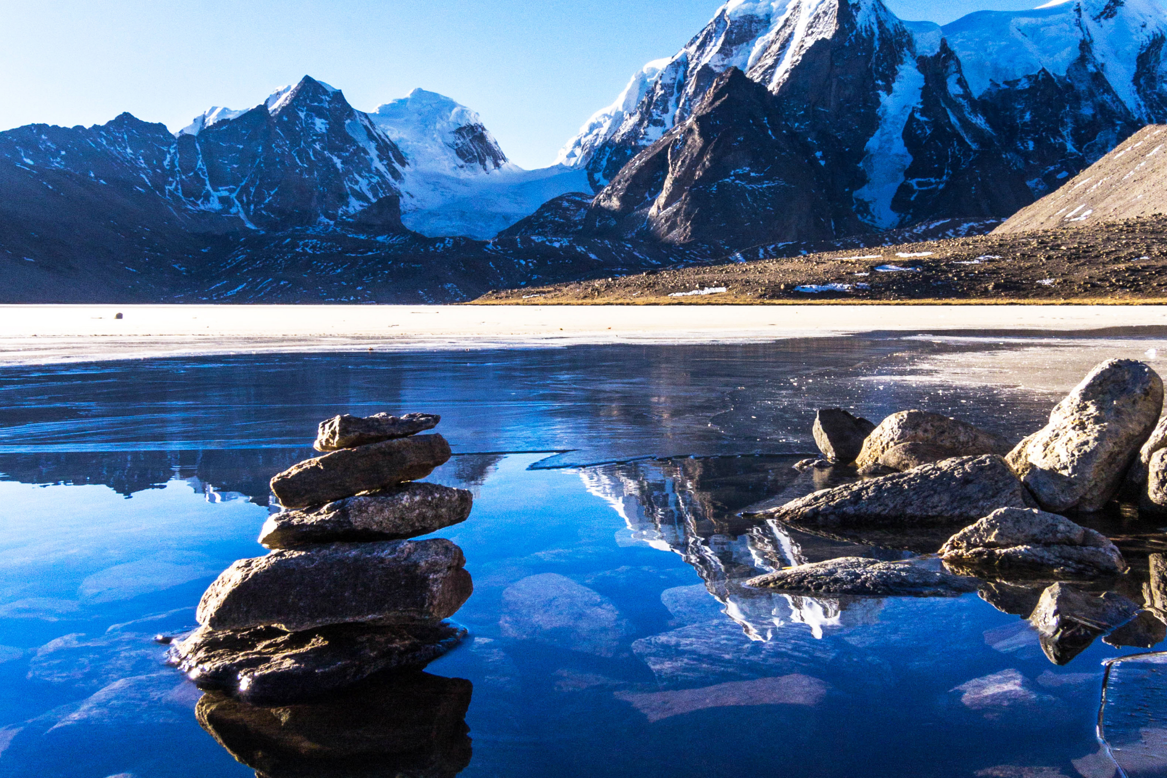 khecheopalri lake (4).webp